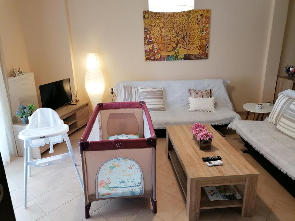 Bella Casa Apartment Néa Péramos Exterior foto
