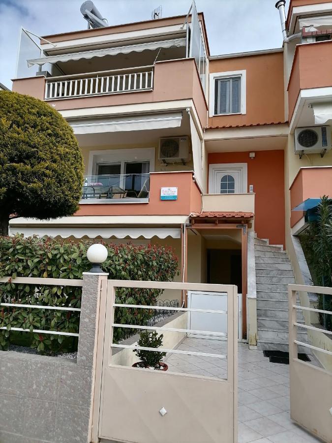 Bella Casa Apartment Néa Péramos Exterior foto